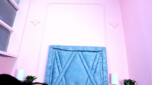 EsmeraldaBlake online show from 7, 1, 2026