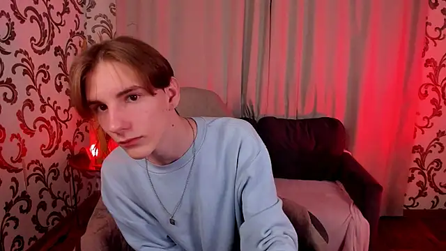 Snapshot of ted_lun chatting on 13, 11, 2025 ted lun online show from 13, 11, 2025