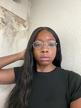 SwissMirelle online show from 8, 11, 2025