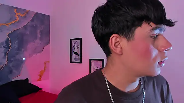 Isaac Kurtt online show from 15, 12, 2025