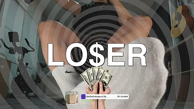 Snapshot of cashmastergrey chatting on 12, 11, 2025 cashmastergrey online show from 12, 11, 2025