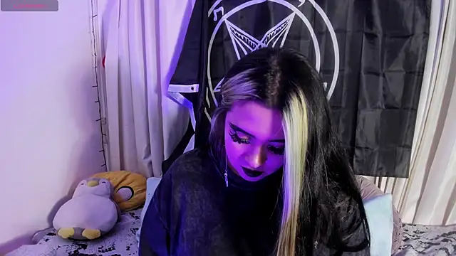 Lilith Zenith  online show from 13, 2, 2026