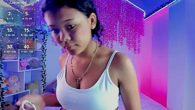 Snapshot of _hanna_sky chatting on 21, 11, 2025 hanna sky online show from 21, 11, 2025