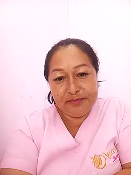 Snapshot of keilaJhonsom1 chatting on 11, 11, 2025 keilaJhonsom1 online show from 11, 11, 2025