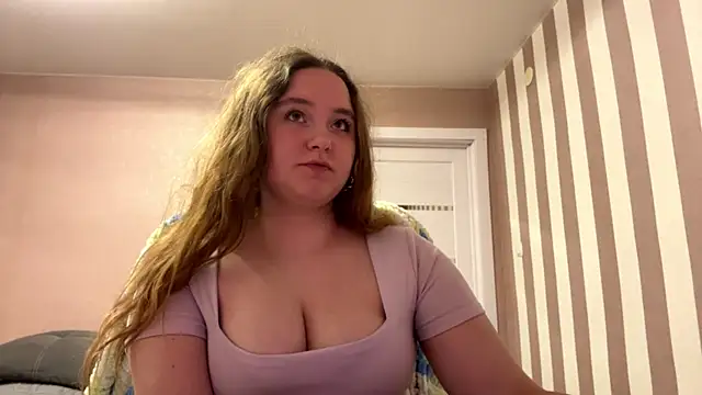 BabyBlissxx online show from 7, 4, 2026