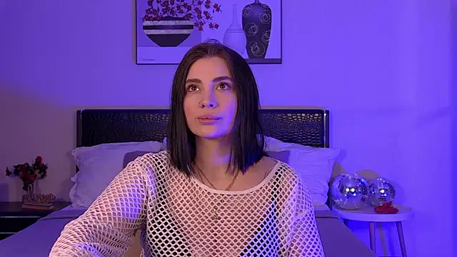 AdrianaTorres online show from 2, 2, 2026