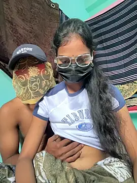 leenaboyxh online show from 14, 11, 2025