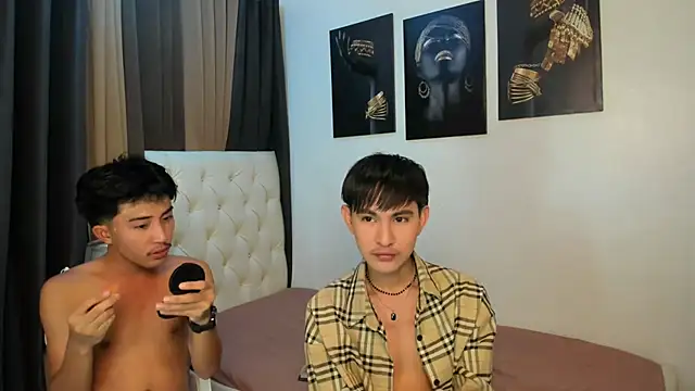 Snapshot of Urloverhardcock chatting on 8, 11, 2025 Urloverhardcock online show from 8, 11, 2025