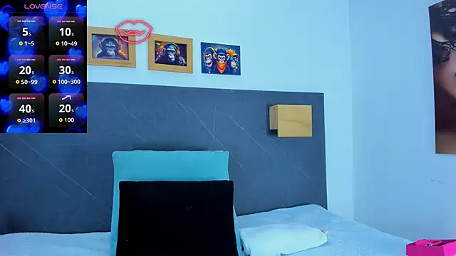 Andhrea Vale online show from 10, 4, 2026