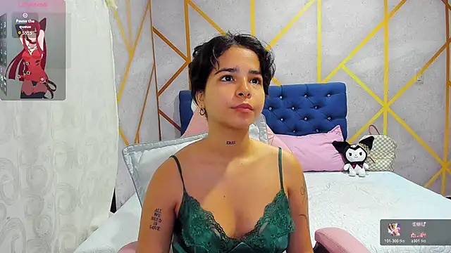 Snapshot of _vaiolet_owo chatting on 19, 2, 2026 vaiolet owo online show from 19, 2, 2026