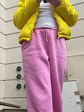 Snapshot of pervimilf chatting on 12, 11, 2025 pervimilf online show from 12, 11, 2025