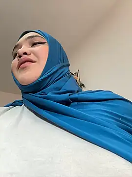 Snapshot of sweetmuslim01 chatting on 9, 12, 2024 sweetmuslim01 online show from 9, 12, 2024