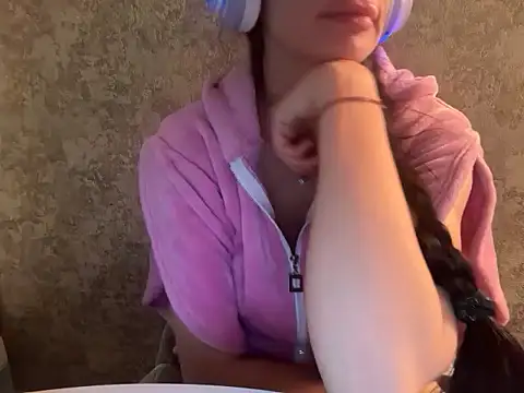 Angelinaa19 online show from 5, 1, 2026