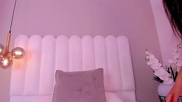 EmilyMiller 22 online show from 15, 1, 2026