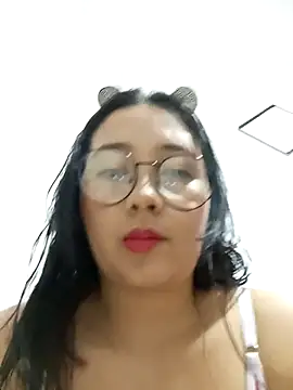 Snapshot of mayte-777 chatting on 12, 11, 2025 mayte-777 online show from 12, 11, 2025