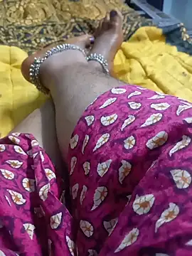 Snapshot of Rathi_telugu_couple chatting on 5, 6, 2026 Rathi telugu couple online show from 5, 6, 2026