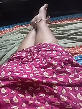Snapshot of Rathi_telugu_couple chatting on 14, 7, 2026 Rathi telugu couple online show from 14, 7, 2026