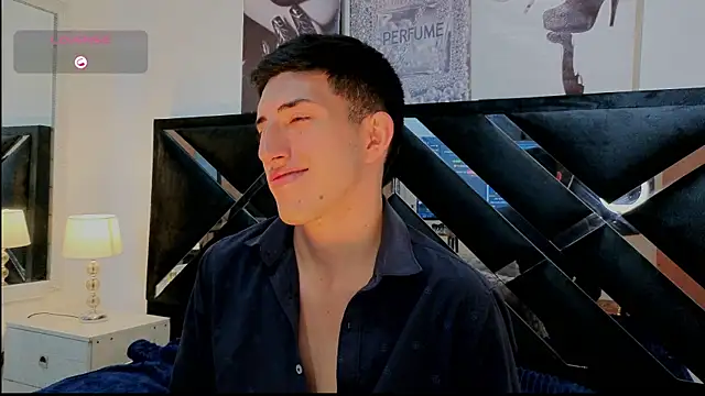 Un Sluttyy online show from 1, 4, 2026