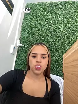 Sara  Secret online show from 21, 11, 2025