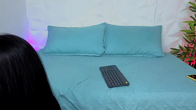 AuroraLanee  online show from 22, 11, 2025