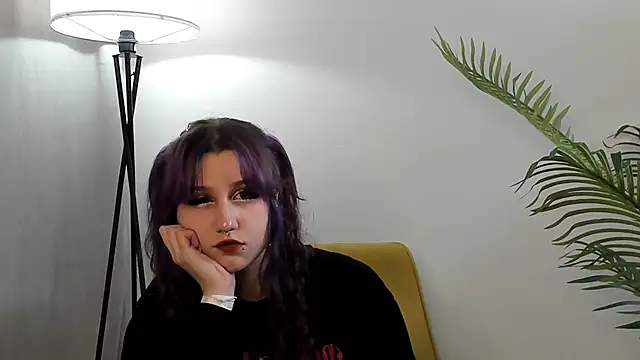 KishaRowsey online show from 8, 11, 2025