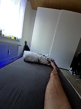 Snapshot of TirelessLot3 chatting on 4, 3, 2026 TirelessLot3 online show from 4, 3, 2026