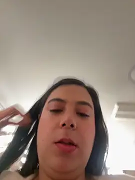 LorieFerrer online show from 18, 9, 2025