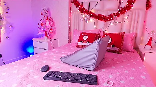 alanarose18 online show from 14, 12, 2025