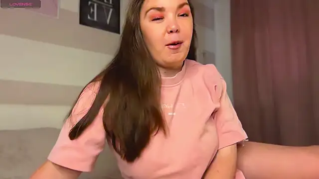 Snapshot of liliaMaivis chatting on 7, 11, 2025 liliaMaivis online show from 7, 11, 2025