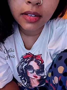 Snapshot of Sexy_Divya__ chatting on 17, 6, 2026 Sexy Divya online show from 17, 6, 2026