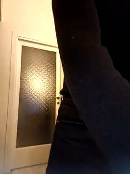 Snapshot of CuteDaddy92 chatting on 7, 1, 2026 CuteDaddy92 online show from 7, 1, 2026