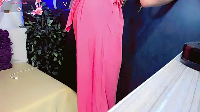 AnnaRouseQueen online show from 1, 4, 2026