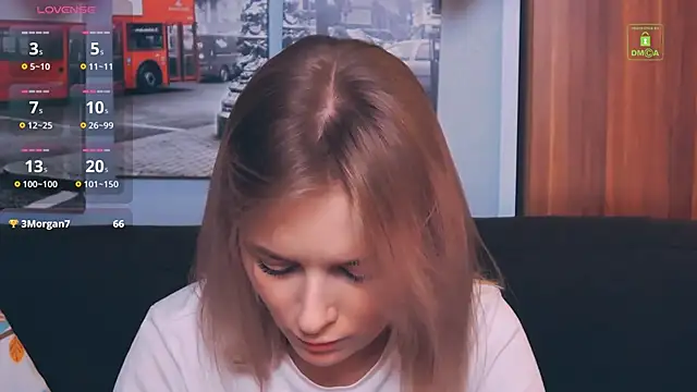 LunaAstra online show from 10, 11, 2025