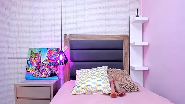 Snapshot of IRENNEBLAZER chatting on 4, 2, 2026 IRENNEBLAZER online show from 4, 2, 2026