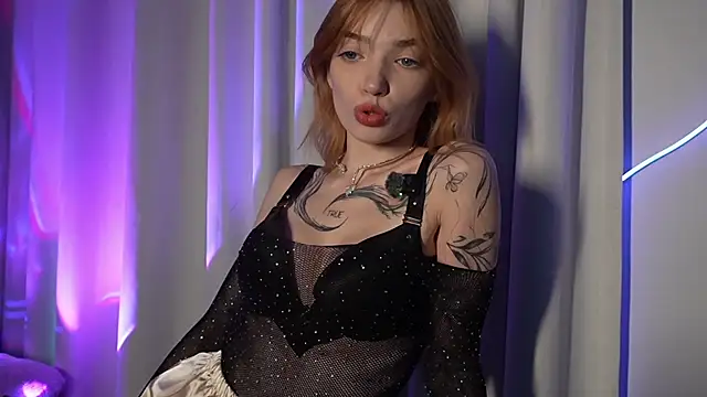 Snapshot of LinaaVelle chatting on 24, 5, 2026 LinaaVelle online show from 24, 5, 2026