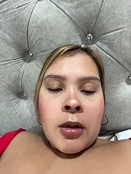 Snapshot of MelodySanz chatting on 6, 2, 2026 MelodySanz online show from 6, 2, 2026