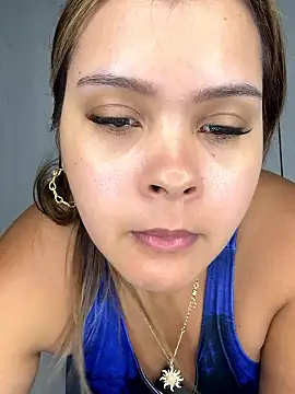 Snapshot of MelodySanz chatting on 6, 4, 2026 MelodySanz online show from 6, 4, 2026