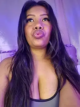 PaulaOrtiz02 online show from 8, 11, 2025