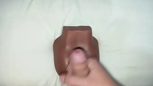 Spanish Milk online show from 15, 11, 2025