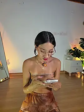 selene starkk online show from 28, 6, 2026