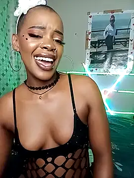 Snapshot of Eve_Scarlet chatting on 6, 3, 2026 Eve Scarlet online show from 6, 3, 2026