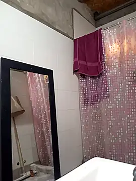 1milfemma online show from 14, 11, 2025