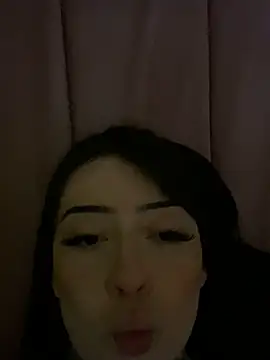 Snapshot of Dafne369 chatting on 8, 11, 2025 Dafne369 online show from 8, 11, 2025