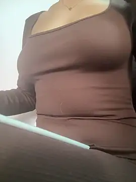 SCARLETT INK  online show from 13, 4, 2026