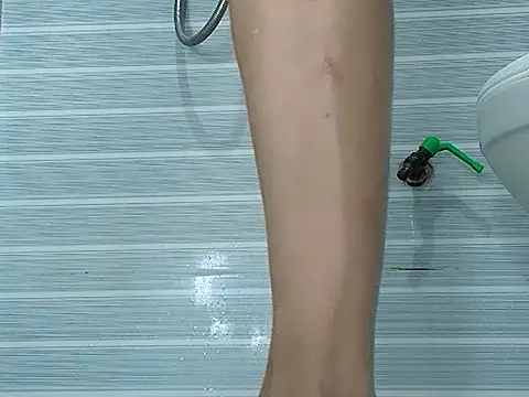 Tiny-122 online show from 10, 4, 2026