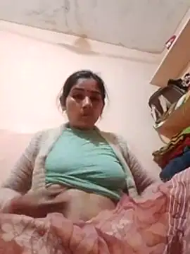 Snapshot of Seema_ji12 chatting on 18, 1, 2026 Seema ji12 online show from 18, 1, 2026