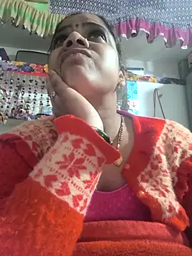 Hot suini online show from 18, 12, 2025