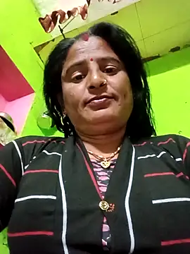 Quin love143 online show from 15, 11, 2025