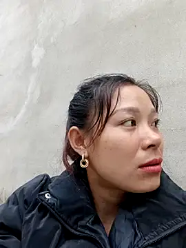 Snapshot of Lyla_john chatting on 16, 12, 2025 Lyla john online show from 16, 12, 2025