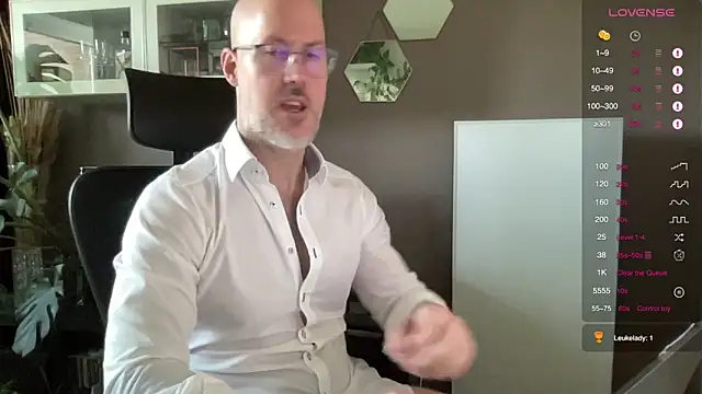 the new fit rubinho online show from 17, 4, 2026